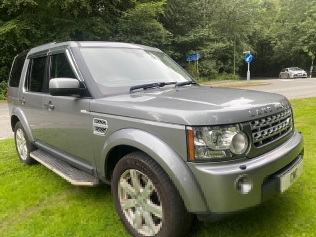 Land Rover Discovery Sdv6 Xs Grey #2