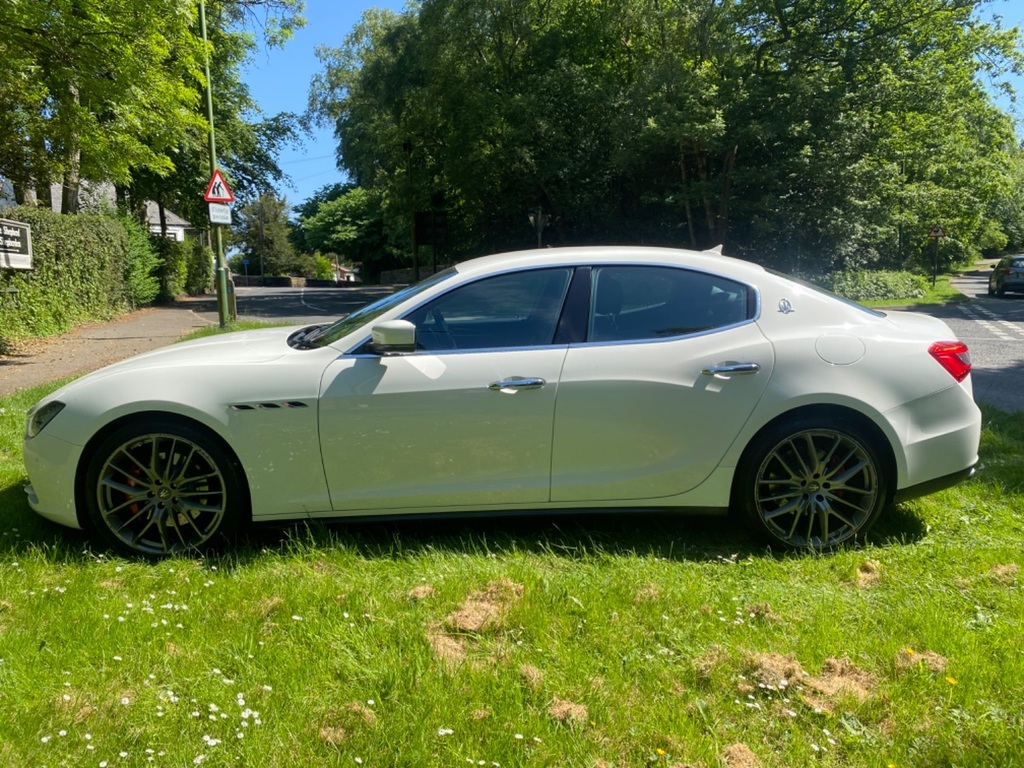 Maserati Ghibli Dv6 White #4