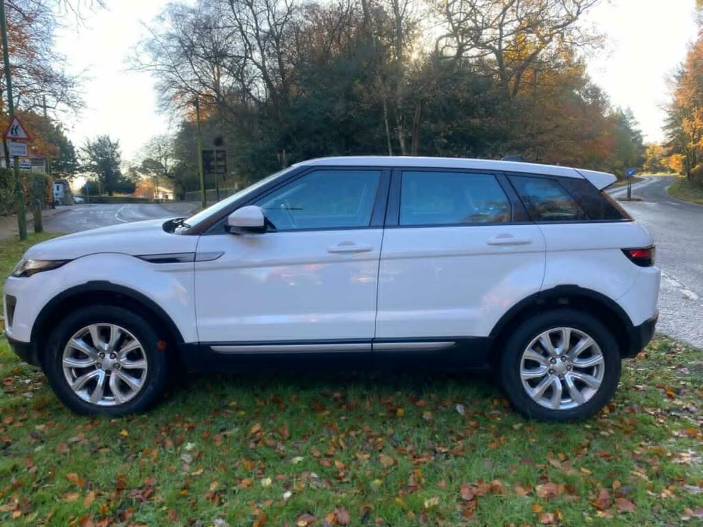 Land Rover Range Rover Evoque 2.0 Td4 Se PN17OEK White #4