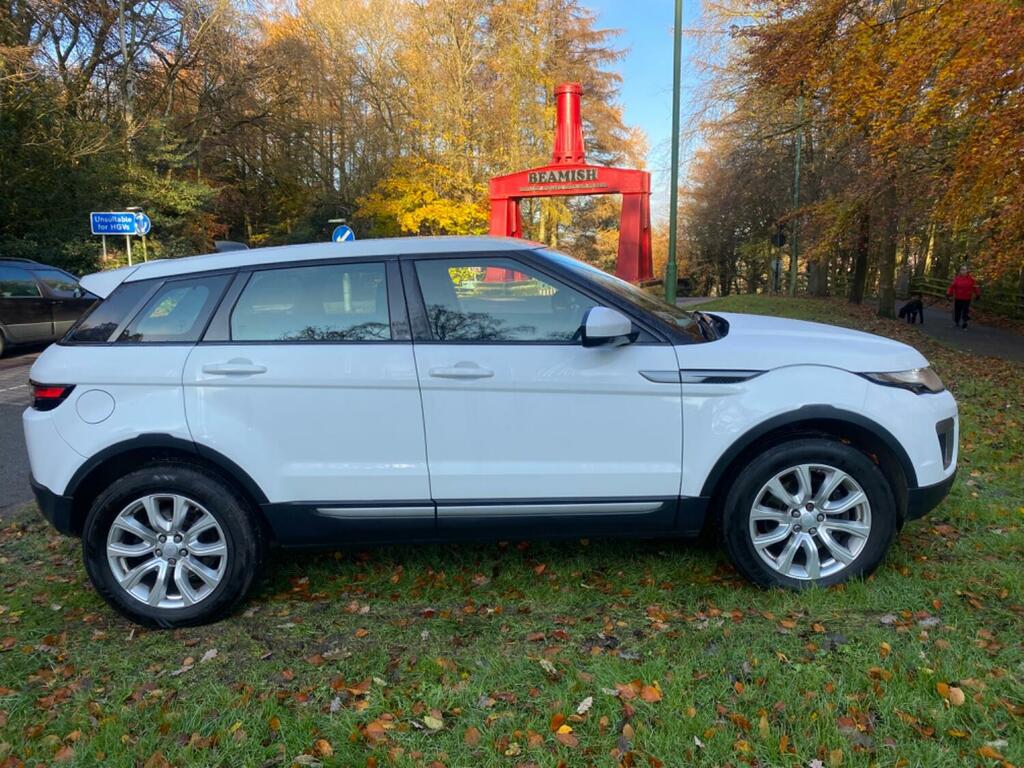 Land Rover Range Rover Evoque 2.0 Td4 Se White
