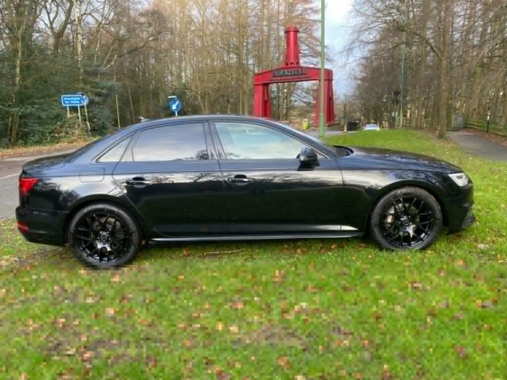 Audi A4 3.0 Tdi V6 S Line Black