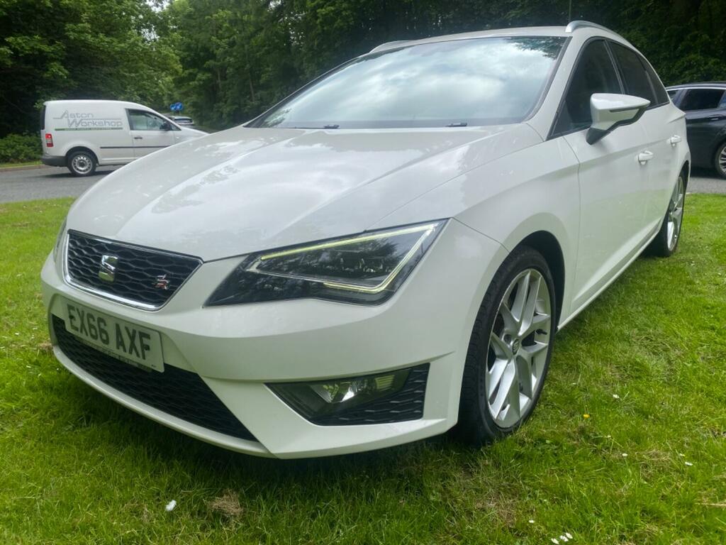 Seat Leon 2.0 Tdi Fr EX66AXF White #3
