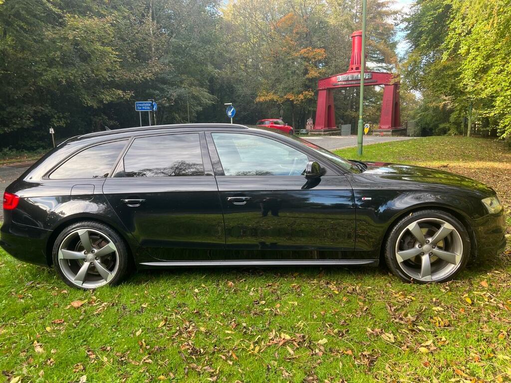 Audi A4 Avant 2.0 Tdi Black Edition Black