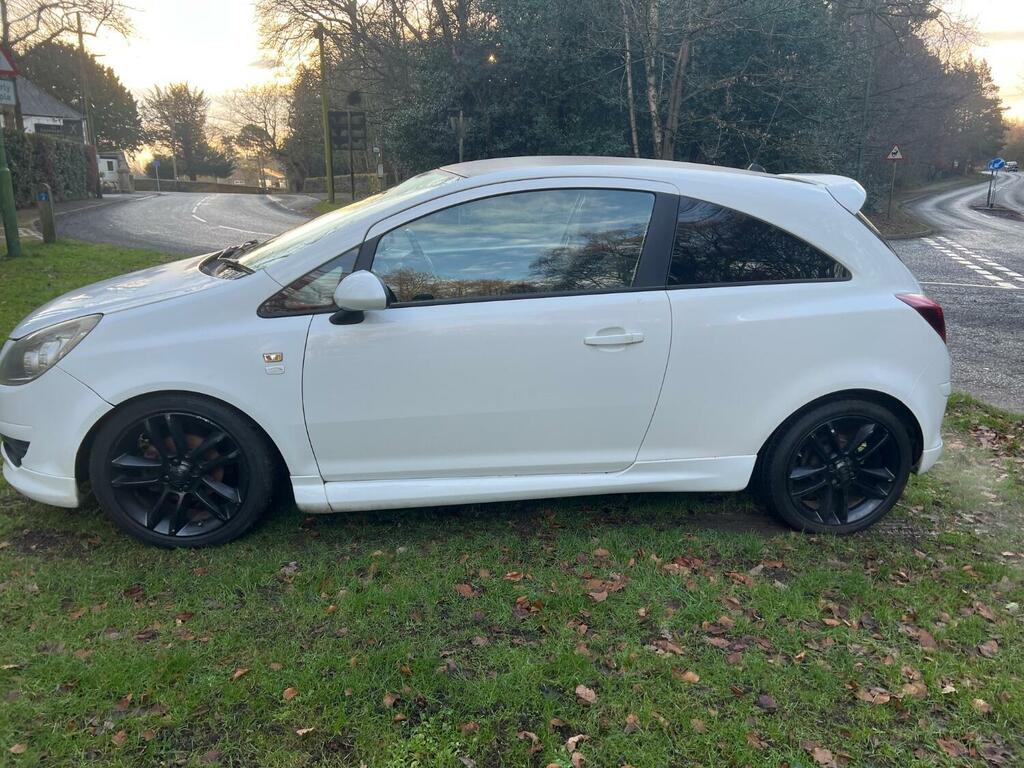 Vauxhall Corsa 1.2 I 16V Limited Edition CE11BBK White #5