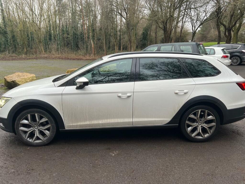 Seat Leon 2.0 Tdi X-perience Se Technology HY16KYE White #4