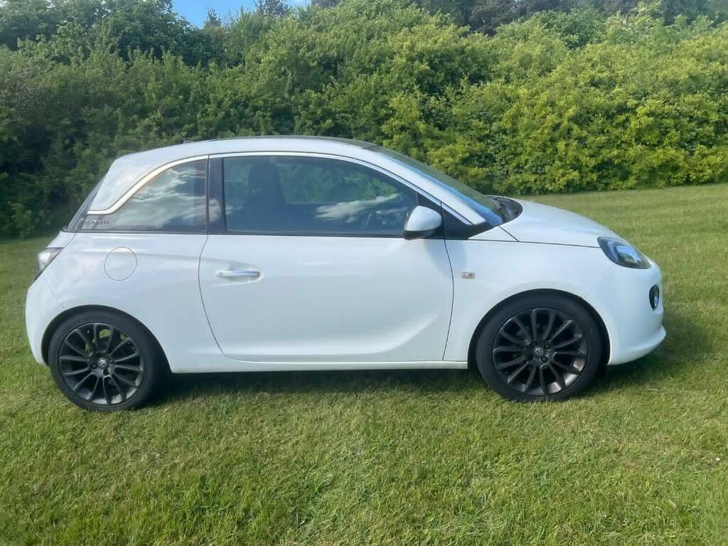 Vauxhall Adam 1.2 16V Glam White