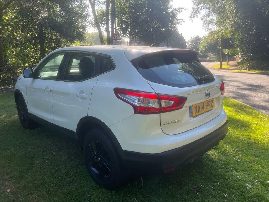 Nissan Qashqai 1.2 Dig-t Acenta NA14HRZ White #6