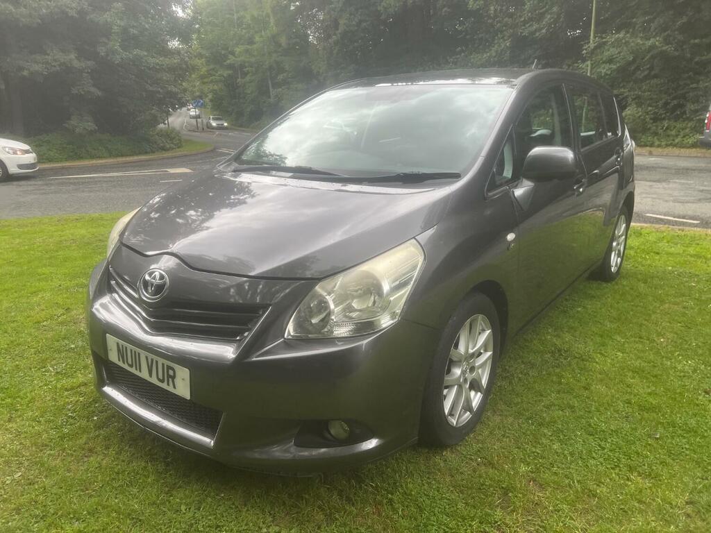 Toyota Verso 2.2 D-cat T Spirit Grey #4