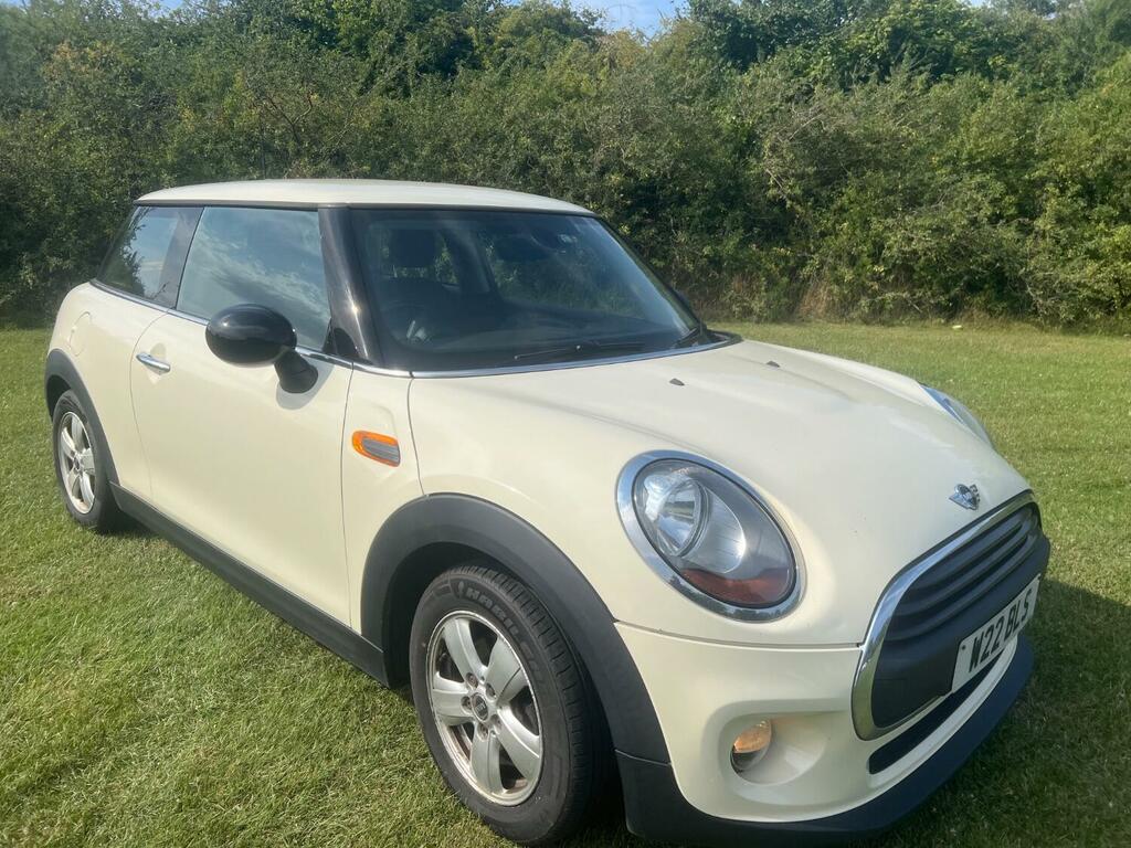 Mini Hatch 1.2 One 3-Door Hatch W22BLS White #3