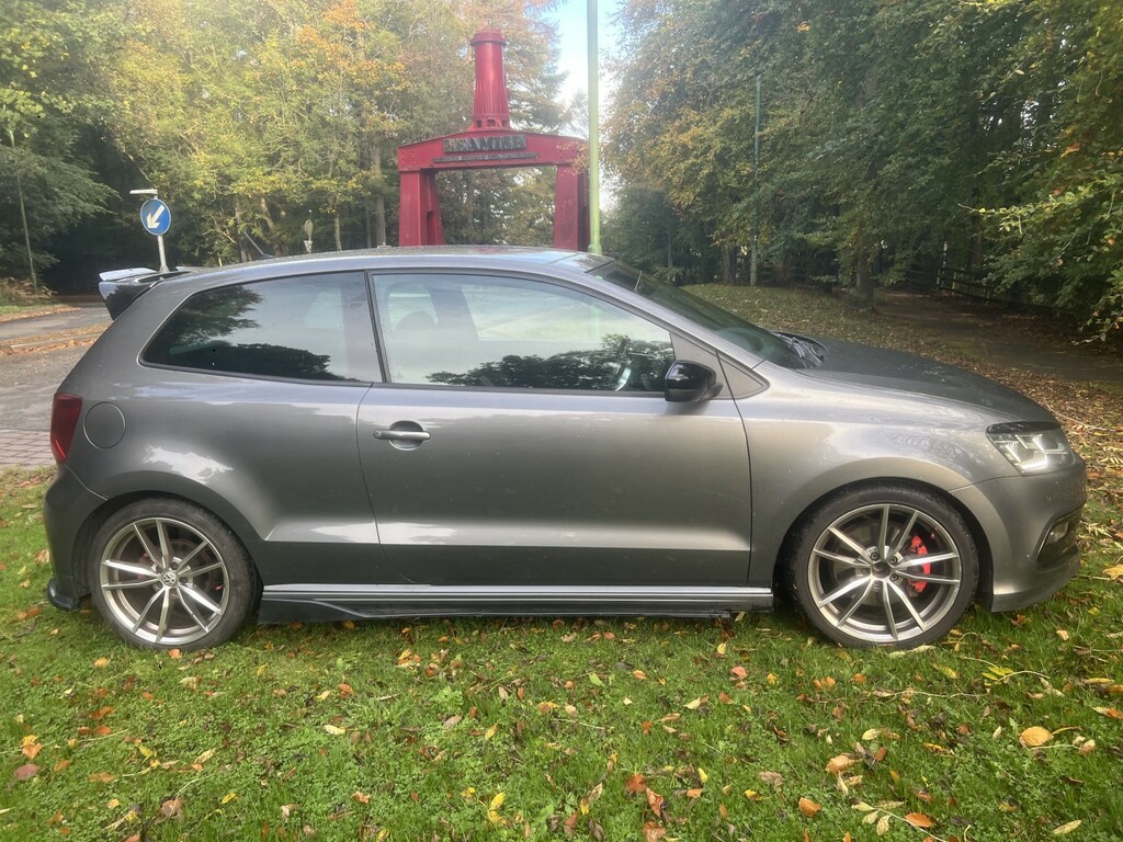 Volkswagen Polo 1.0 Tsi Bluemotion Tech R-line Grey