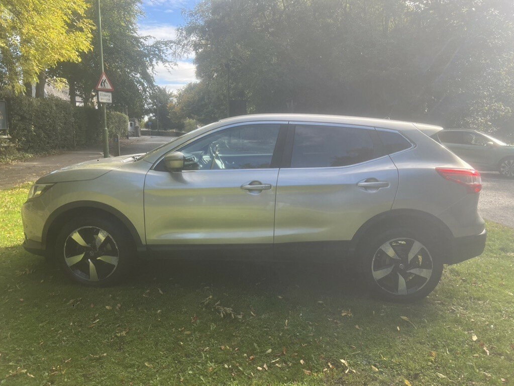 Nissan Qashqai 1.5 Dci N-tec KN65WBJ Silver #4