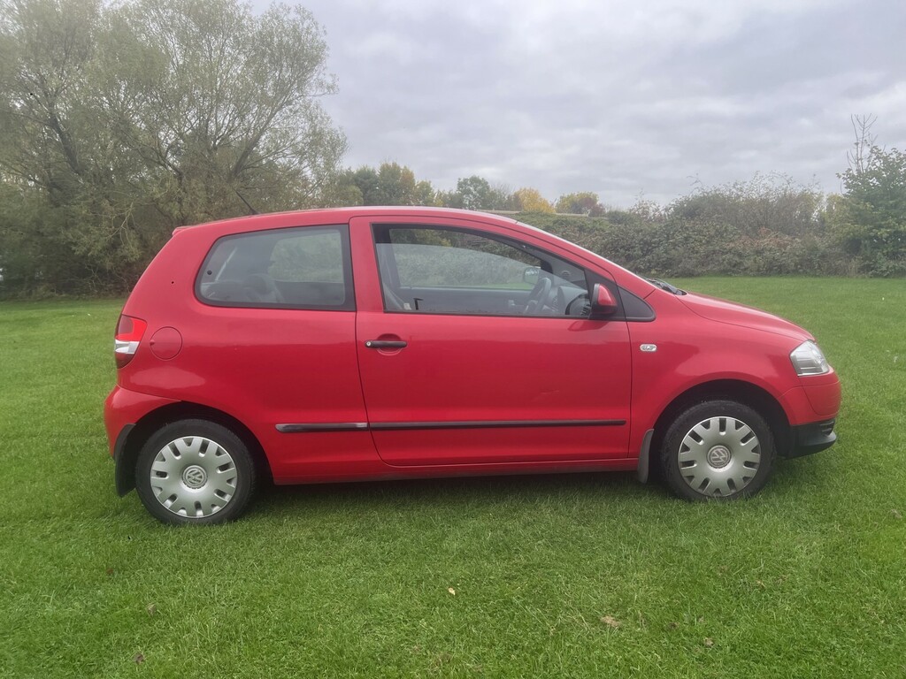 Volkswagen Fox 1.2 6V Urban Fox Red