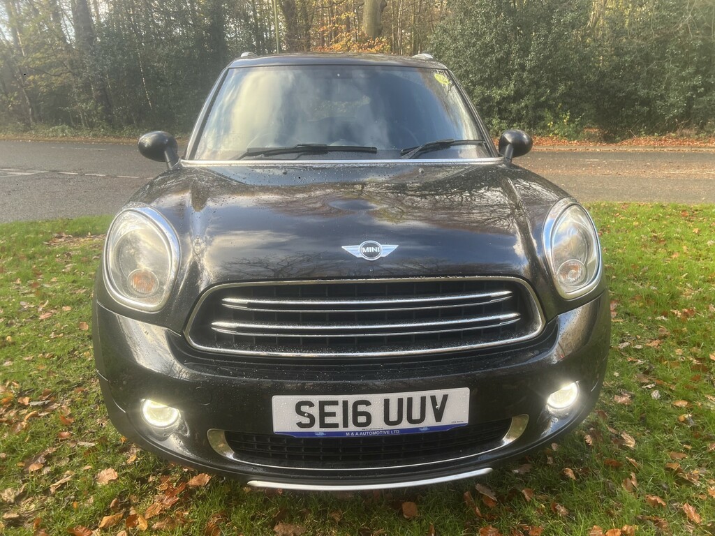 Mini Countryman 1.6 Cooper D All4 Countryman SE16UUV Black #3