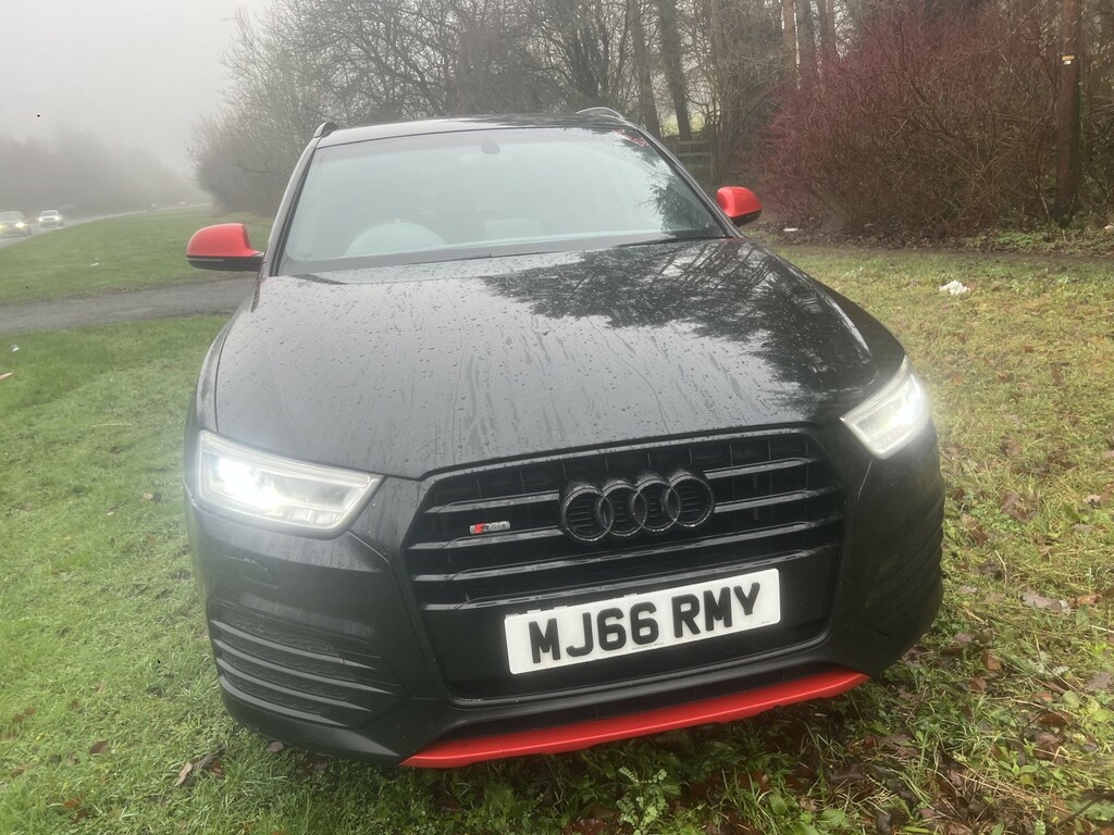 Audi Q3 1.4 Tfsi Cod S Line Black #3