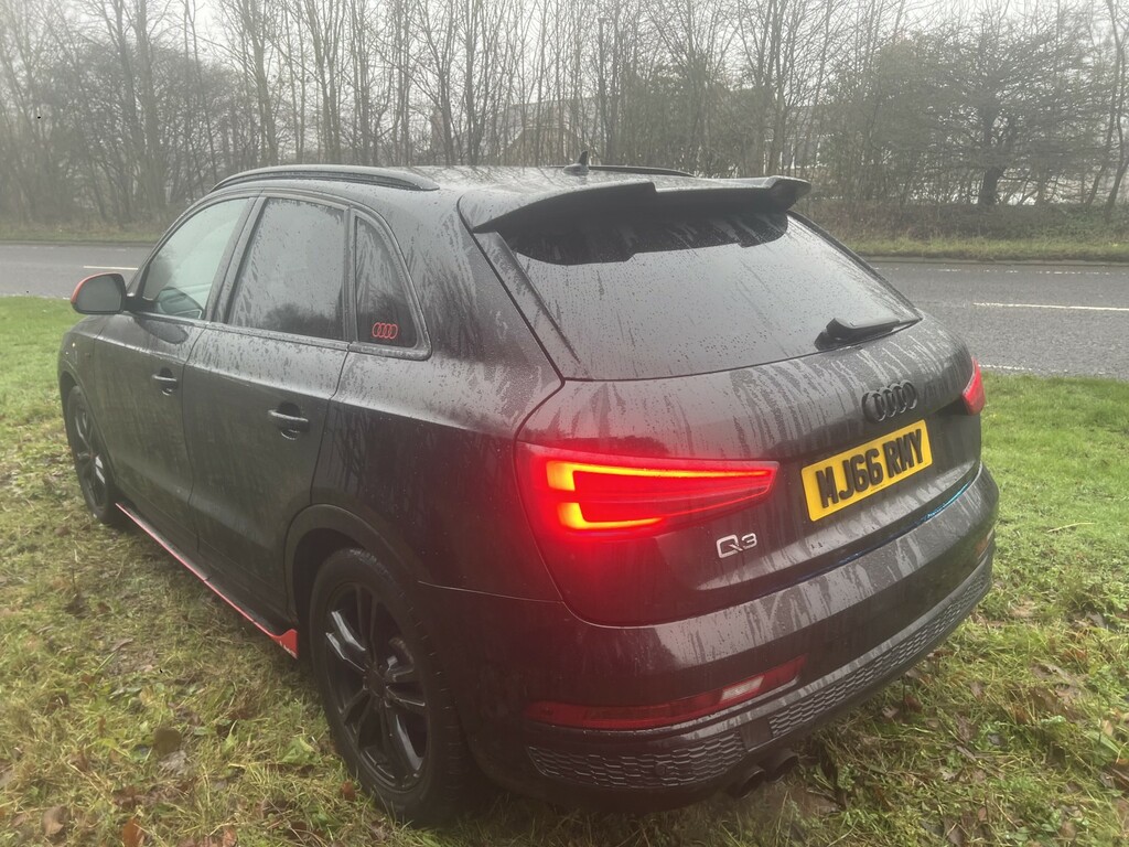 Audi Q3 1.4 Tfsi Cod S Line Black #6
