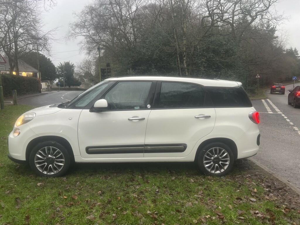 Fiat 500L Mpw 1.3 500L Mpw Lounge 1.3 Multijet 85Hp Dualogic White #3