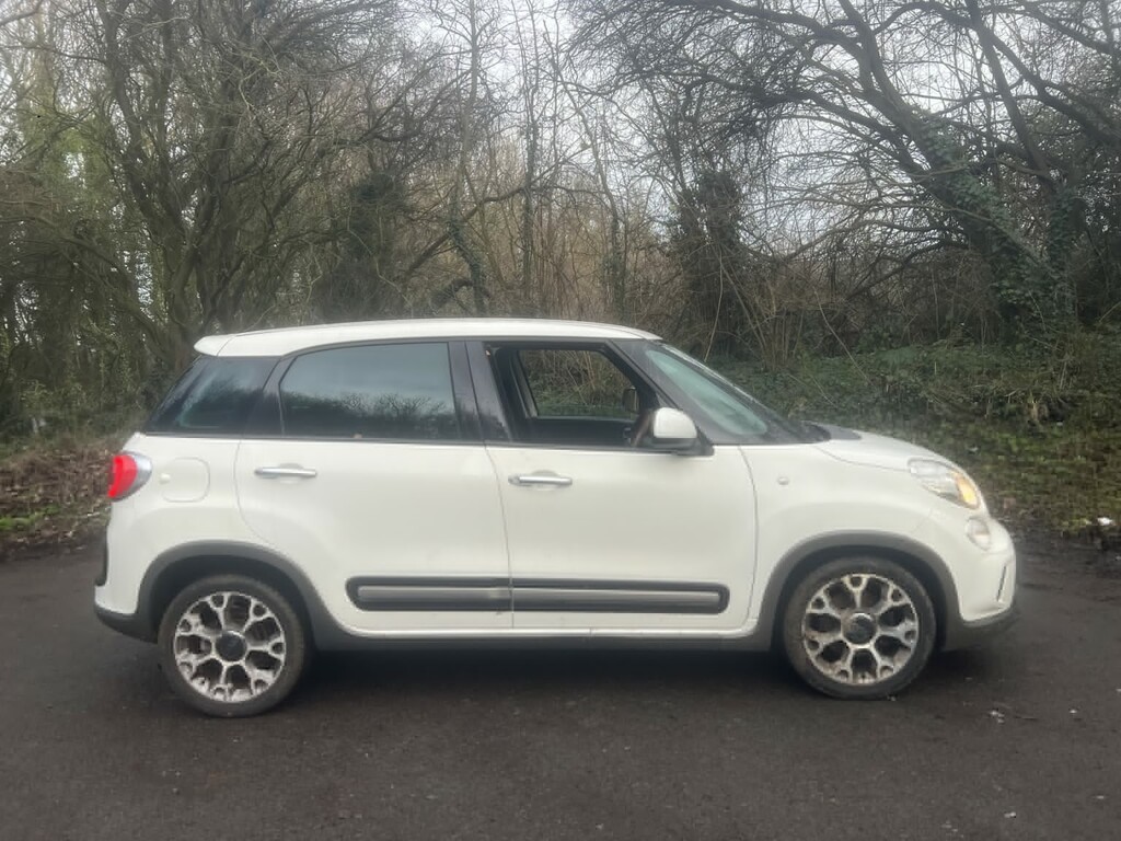 Fiat 500L 1.6 Multijet Trekking White