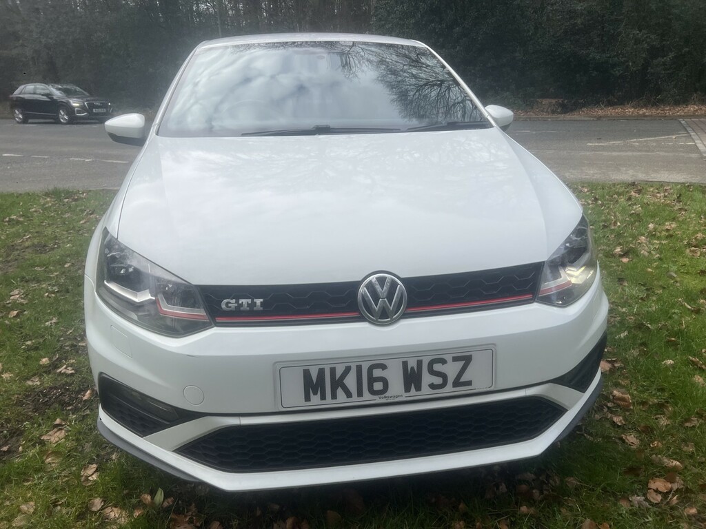 Volkswagen Polo 1.8 Tsi Bluemotion Tech Gti MK16WSZ White #3