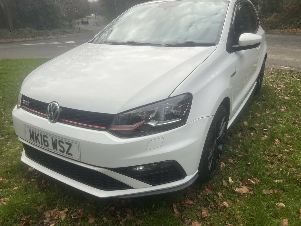 Volkswagen Polo 1.8 Tsi Bluemotion Tech Gti MK16WSZ White #4