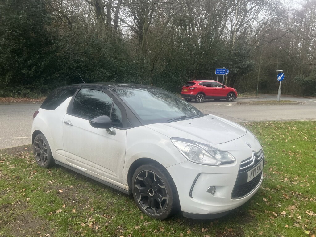 Citroen DS3 1.6 Vti Dstyle Plus White #2