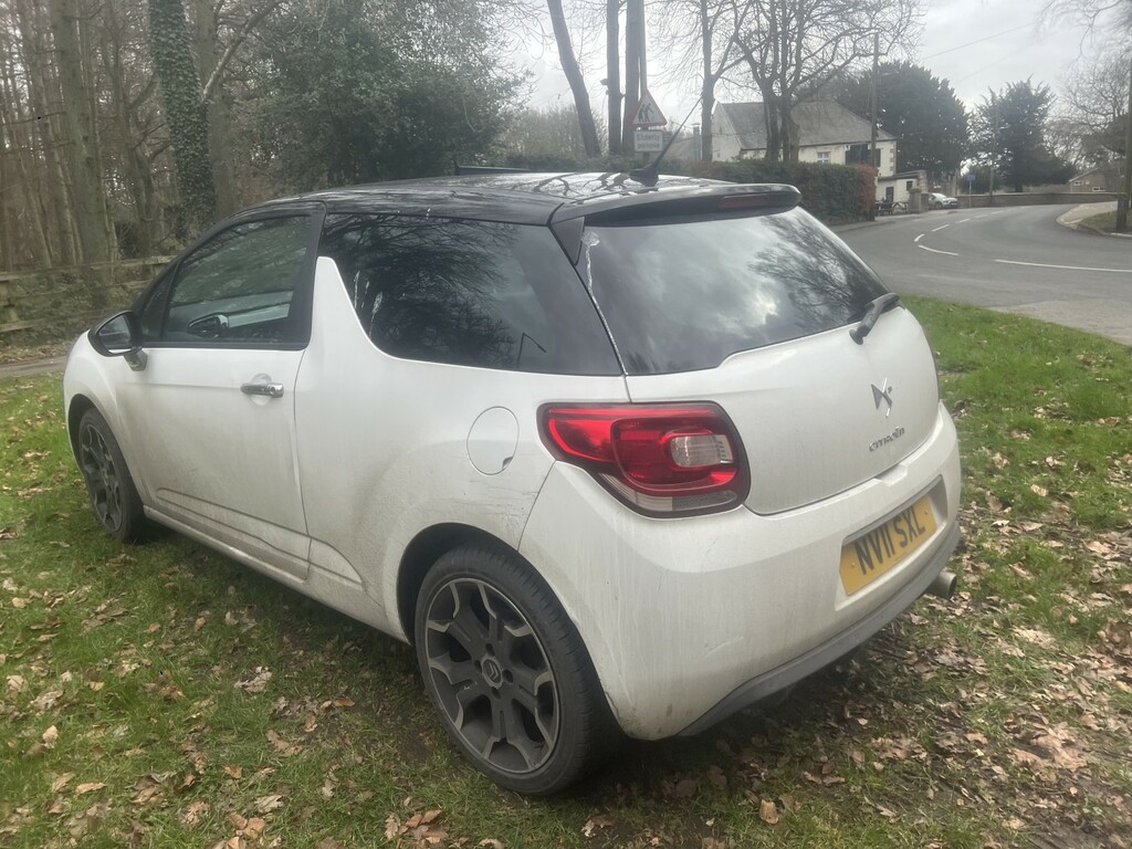 Citroen DS3 1.6 Vti Dstyle Plus White #6