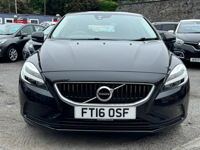 Volvo V40 2016 2.0 T2 Momentum Hatchback E FT16OSF Black #4