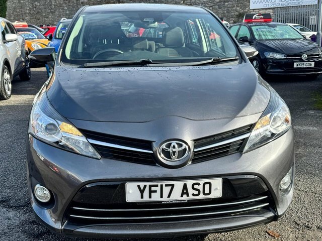 Toyota Verso 2017 1.6 V-matic Icon Mpv Euro 6 Grey #3