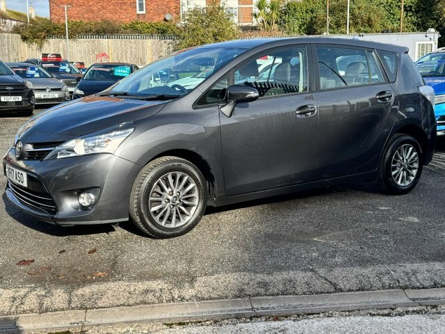 Toyota Verso 2017 1.6 V-matic Icon Mpv Euro 6 Grey #4