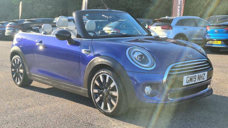 Mini Convertible 1.5 Cooper Exclusive II - 2019 19 GM19NHZ Blue #3