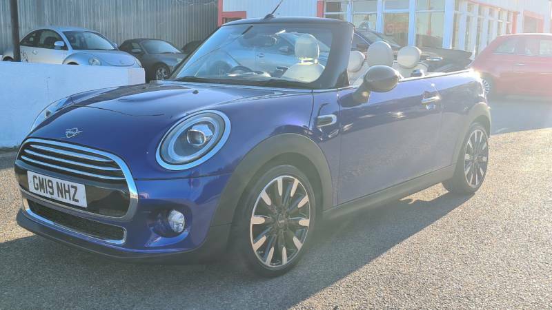 Mini Convertible 1.5 Cooper Exclusive II - 2019 19 GM19NHZ Blue #2