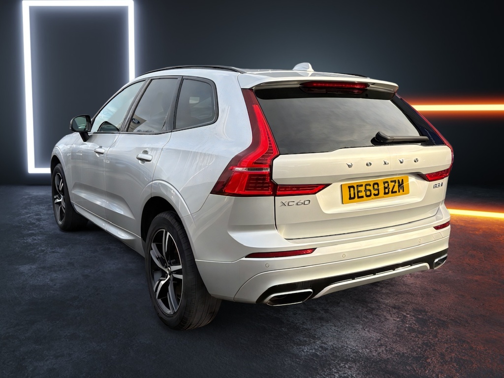 Volvo XC60 2.0 B5p 250 R Design Awd Geartronic DE69BZM Silver #3