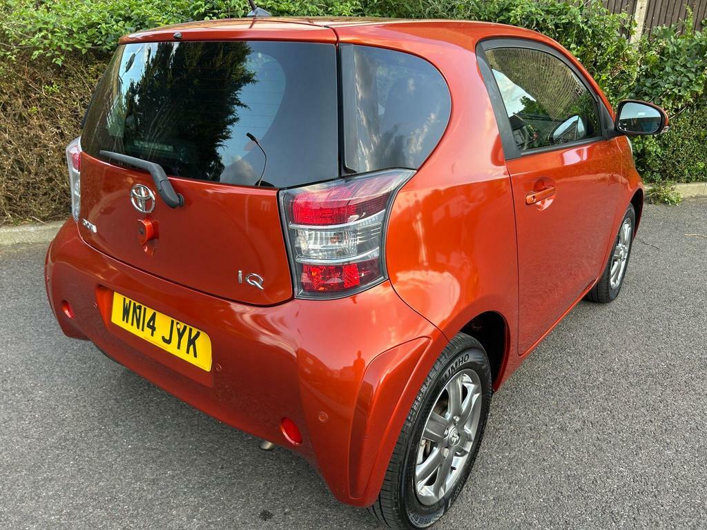 Toyota IQ 1.0 Vvt-i 2 Multidrive Euro 5 Orange #2