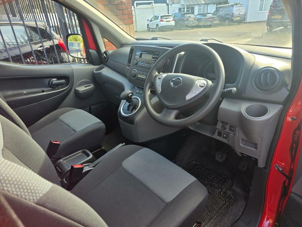Nissan e-NV200 Panel Van White #21