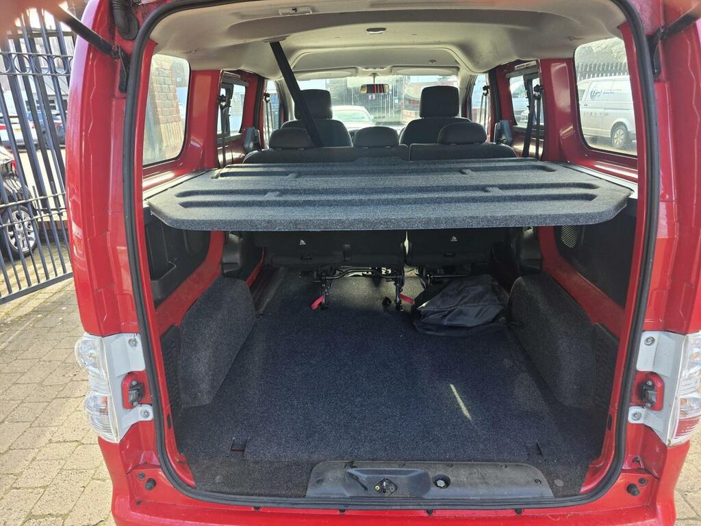 Nissan e-NV200 Panel Van White #29