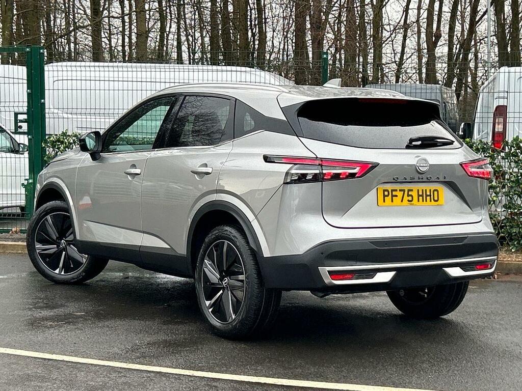 Nissan Qashqai 1.3 Dig-t Mhev Tekna Euro 6 Ss PF75HHO Silver #3