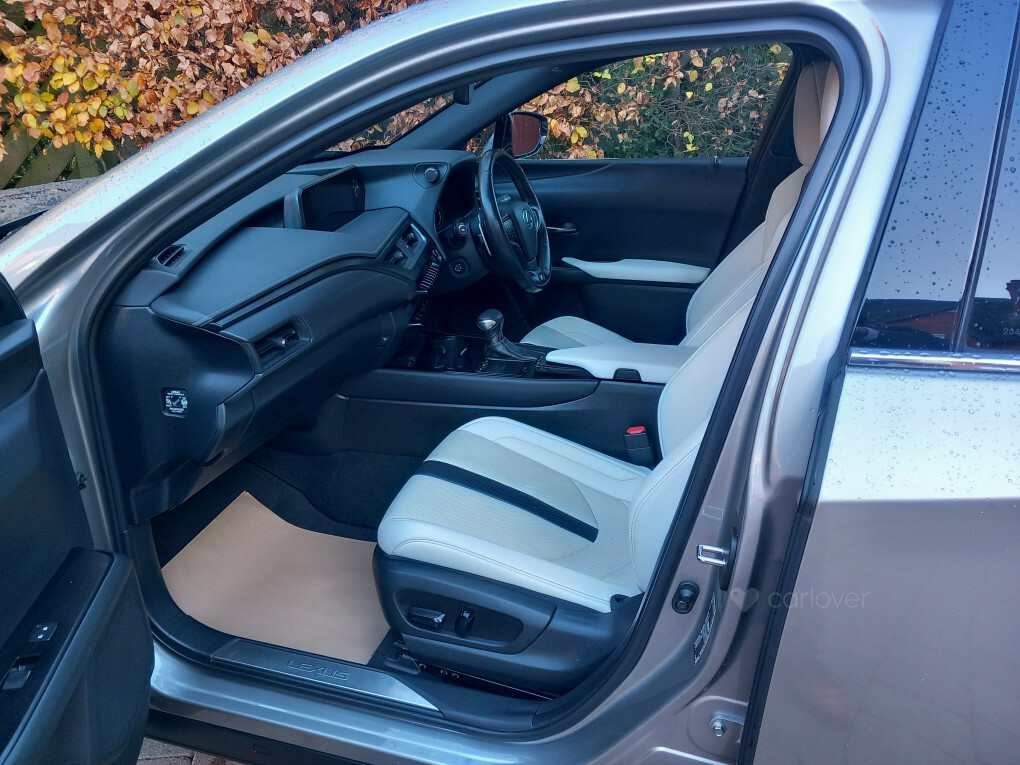 Lexus UX D4 Awd R-design Lux Nav Grey #21