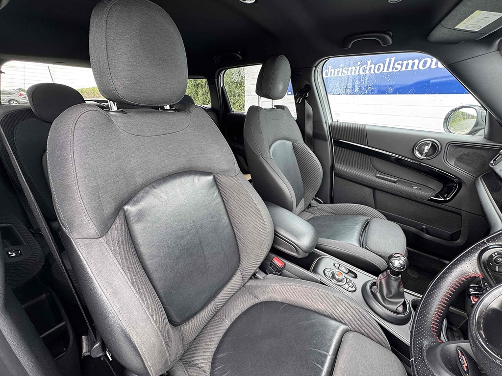 Mini Countryman Cooper White #4