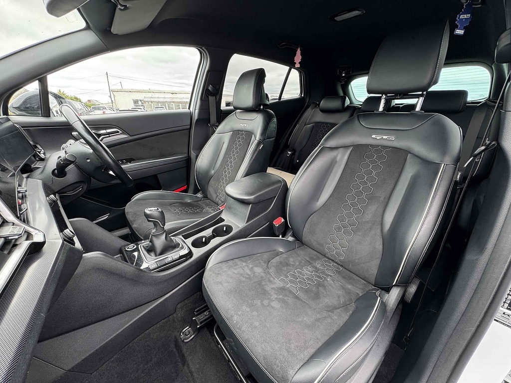 Kia Sportage T-gdi Gt-line AK23VYZ White #4