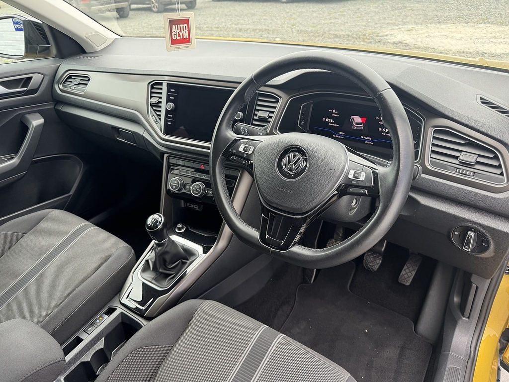 Volkswagen T-Roc Tsi Evo Design DA68FMZ Yellow #5