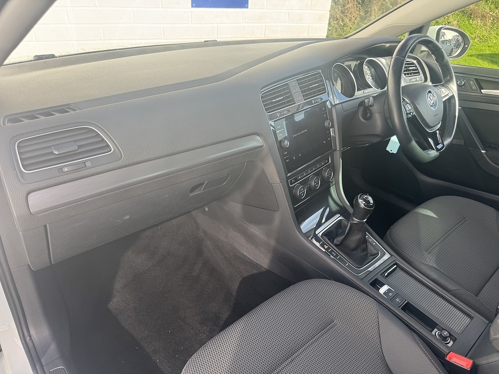 Volkswagen Golf Tdi Match Edition White #4