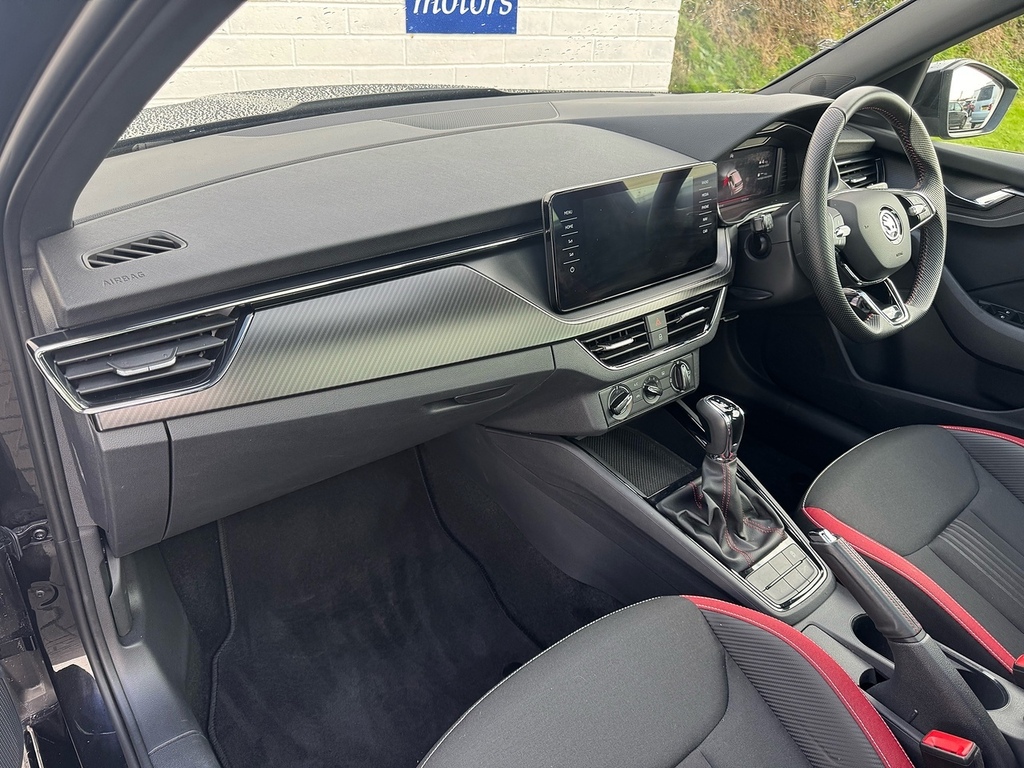 Skoda Kamiq Tsi Act Monte Carlo MT72OYK Black #4
