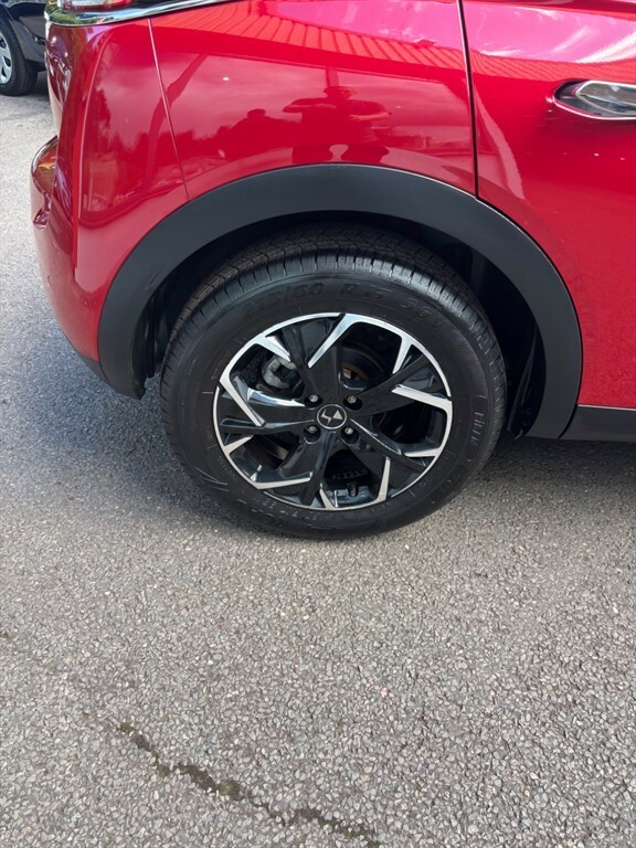 DS DS 3 Bluehdi Prestige S S Hatchback Red #5