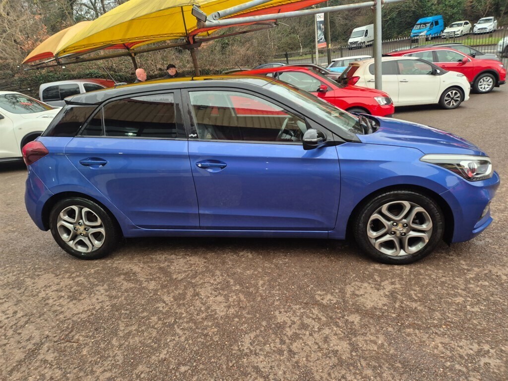 Hyundai I20 Mpi Play Hatchback FL69UBV Blue #5