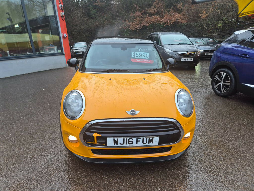 Mini Hatch Cooper Hatchback WJ16FUM Orange #2