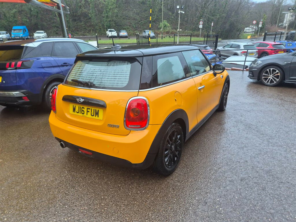 Mini Hatch Cooper Hatchback WJ16FUM Orange #4