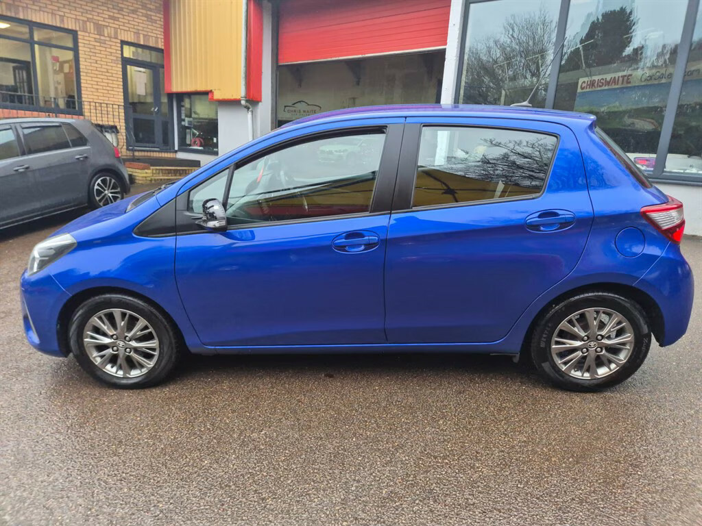 Toyota Yaris Vvt-i Icon Tech Hatchback DK67TJZ Blue #4