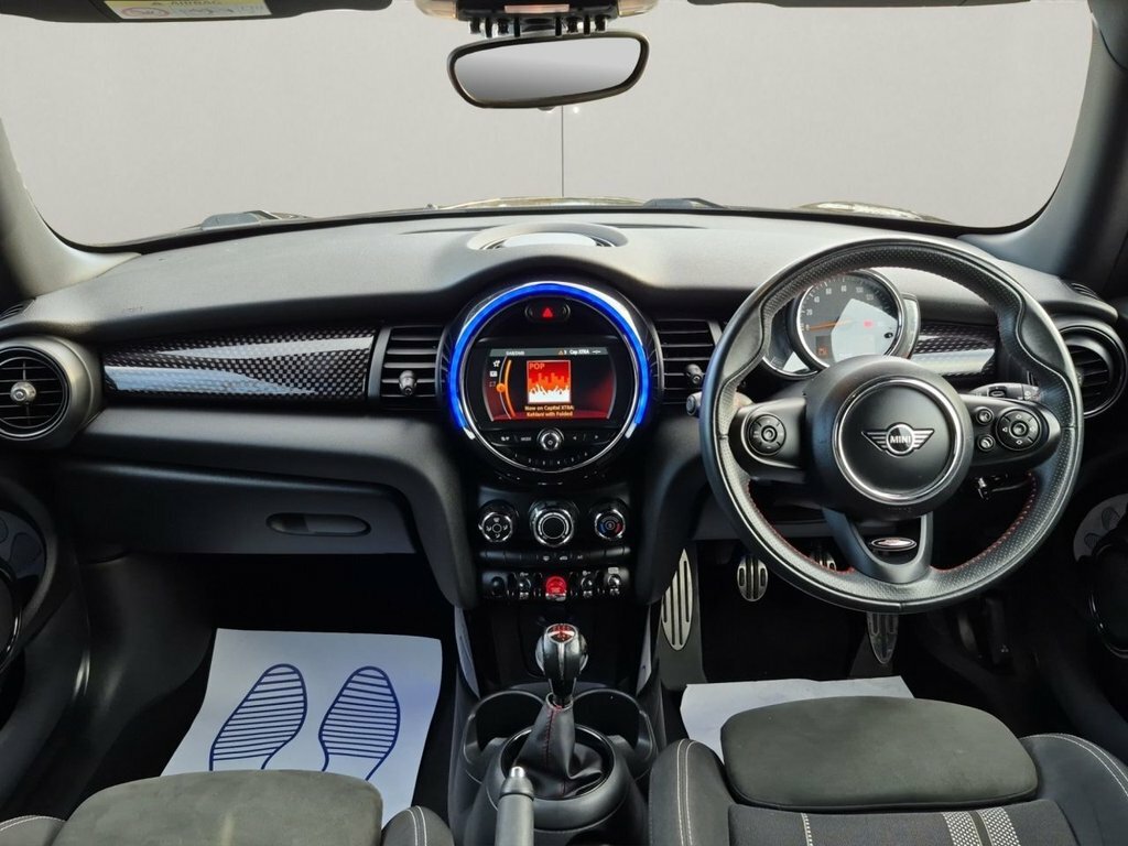 Mini Hatch 2L Cooper S Sport SK69TVT Black #4