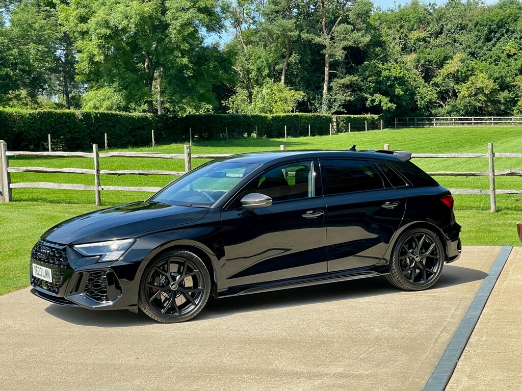 Audi RS3 2.5 Tfsi Carbon Black Sportback Black #4