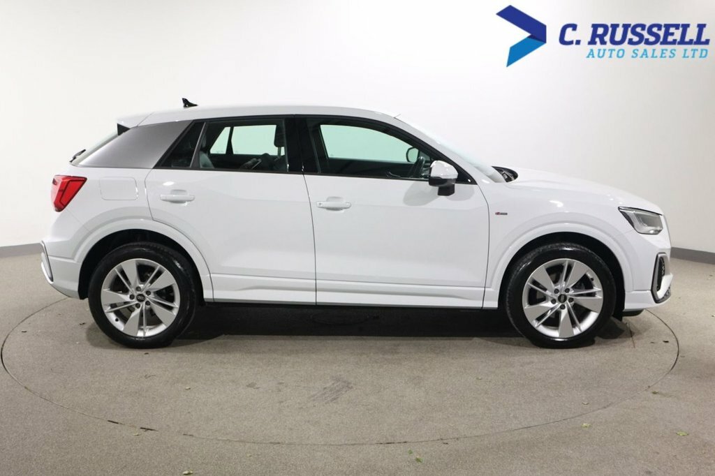 Audi Q2 1.5L S Line EA72AGX White #4