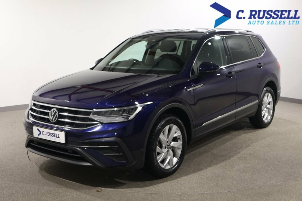 Volkswagen Tiguan Allspace 1.5L Life Blue